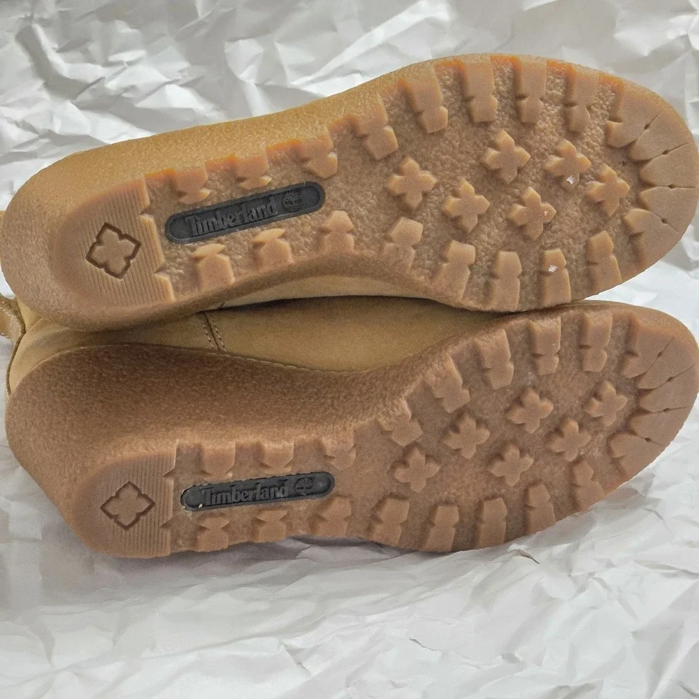 Timberland Amston Chelsea Boots‎ Womens 9 Tan Leather Wedge Lug Sole Minimalist